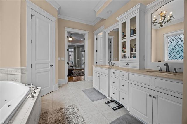 5 Postbridge Court, Greensboro, NC 27407