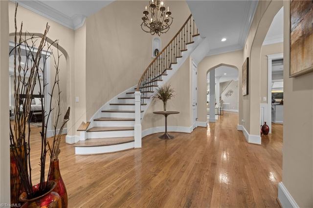 5 Postbridge Court, Greensboro, NC 27407