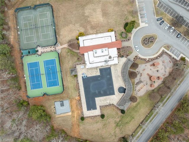 5 Postbridge Court, Greensboro, NC 27407