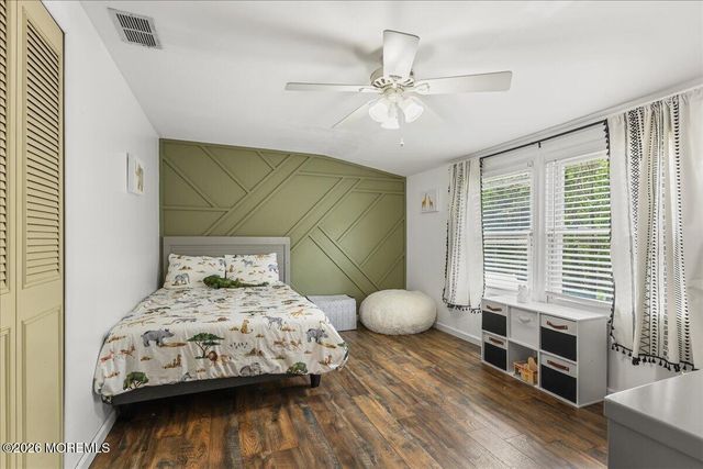 12 Maxwell Lane, Manalapan, NJ 07726