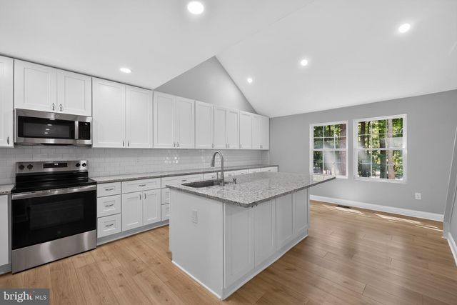 6222 WILLOW GLEN RD, Midlothian, VA 23112
