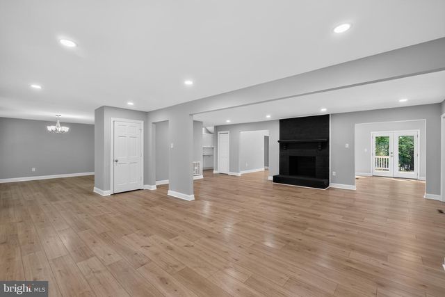 6222 WILLOW GLEN RD, Midlothian, VA 23112