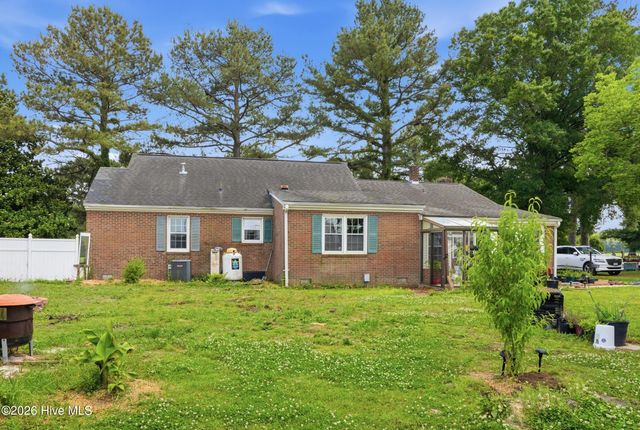 22 Hackley Road, Gates, NC 27937