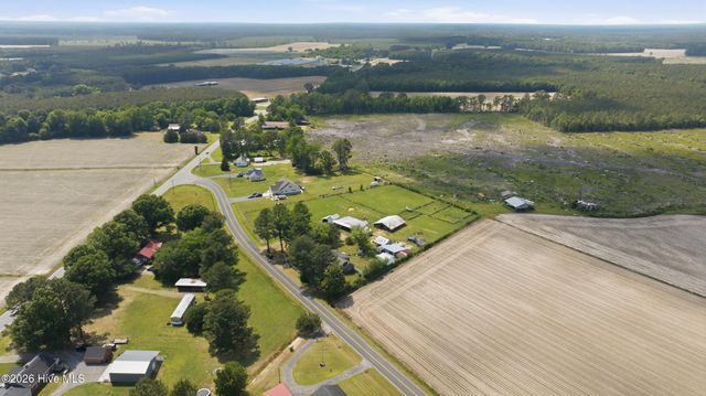 22 Hackley Road, Gates, NC 27937