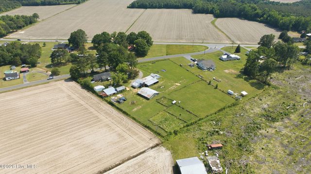 22 Hackley Road, Gates, NC 27937