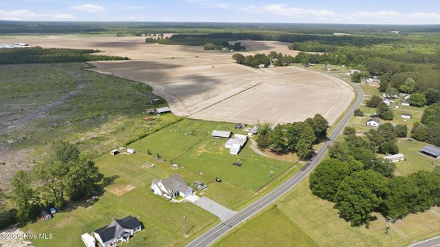 22 Hackley Road, Gates, NC 27937
