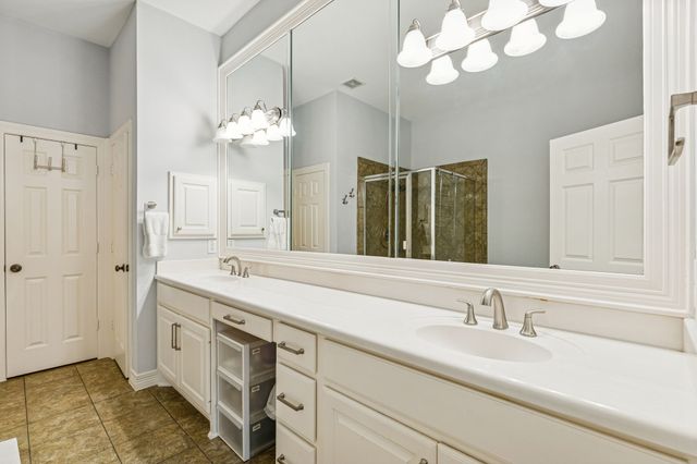 3409 Howell Street, Dallas, TX 75204