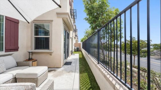 805 Cranberry Way, Upland, CA 91786