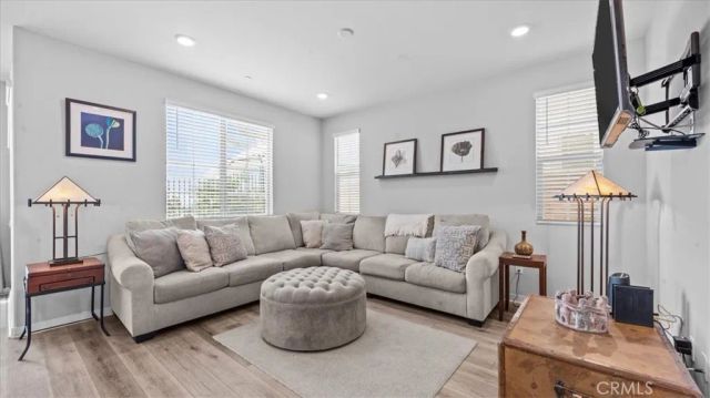 805 Cranberry Way, Upland, CA 91786
