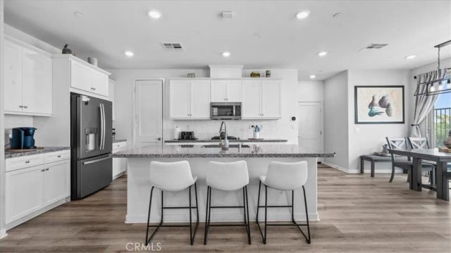 805 Cranberry Way, Upland, CA 91786