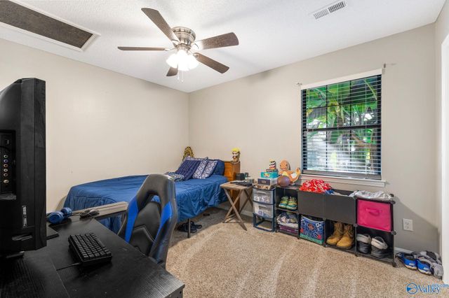 102 Harpeth Drive, New Market, AL 35761