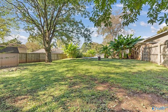 102 Harpeth Drive, New Market, AL 35761