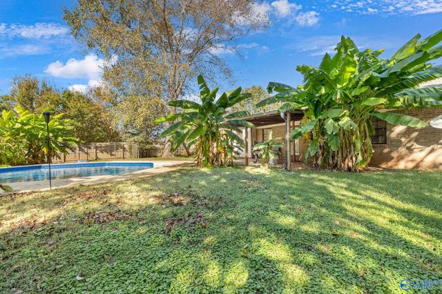 102 Harpeth Drive, New Market, AL 35761