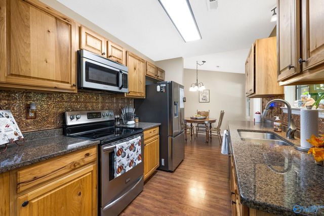 102 Harpeth Drive, New Market, AL 35761