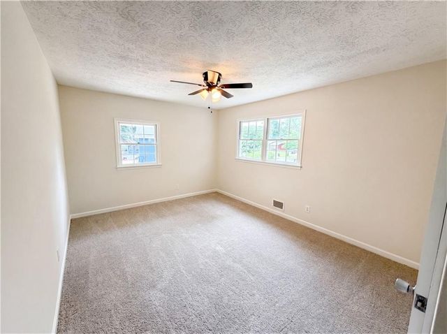 6658 Dearborn Drive, Acworth, GA 30102