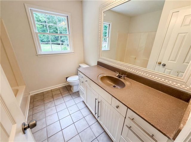6658 Dearborn Drive, Acworth, GA 30102