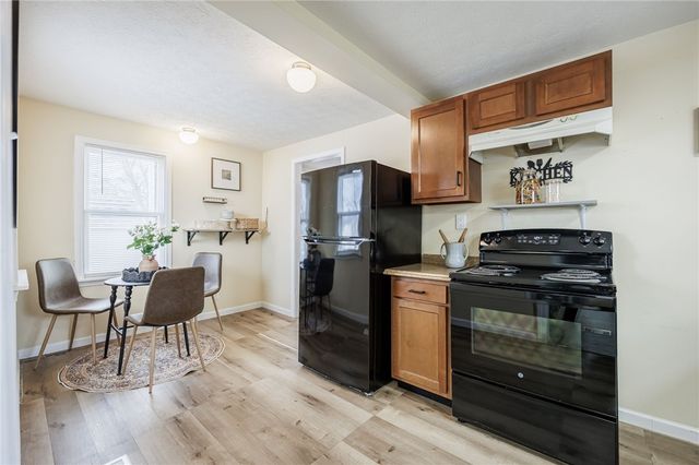 131 Mosley Road, Greece, NY 14616