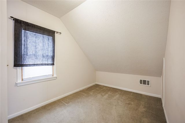 131 Mosley Road, Greece, NY 14616