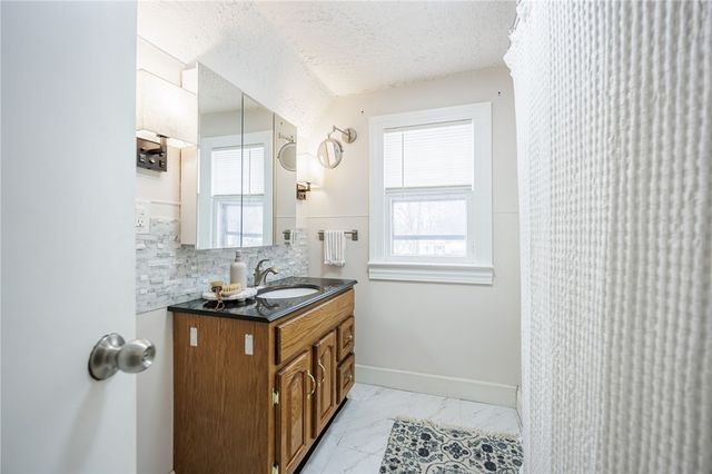 131 Mosley Road, Greece, NY 14616