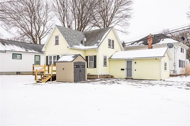 131 Mosley Road, Greece, NY 14616