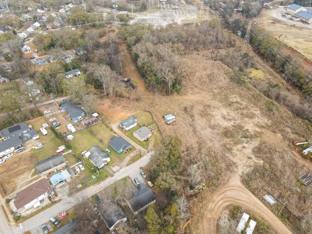 20 E Center St, Greenville, SC 29611