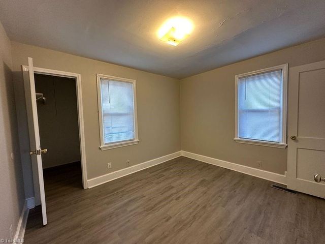 920 Brookline Street, Winston-salem, NC 27107