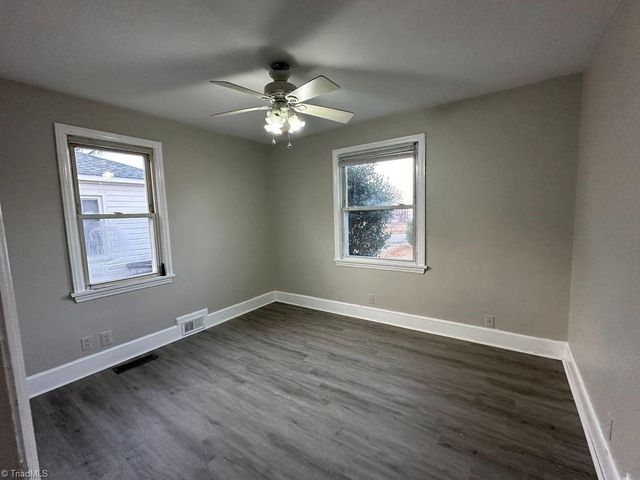 920 Brookline Street, Winston-salem, NC 27107