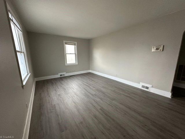 920 Brookline Street, Winston-salem, NC 27107