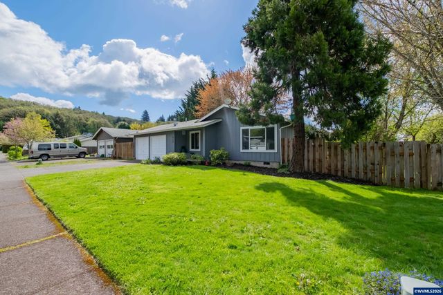 317 Vincent St, Philomath, OR 97370