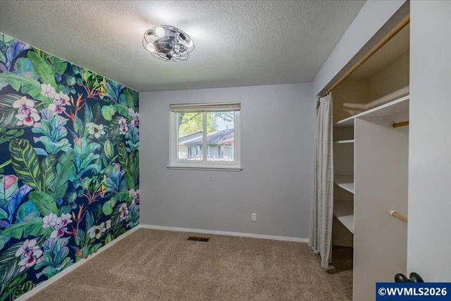 317 Vincent St, Philomath, OR 97370