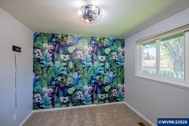 317 Vincent St, Philomath, OR 97370