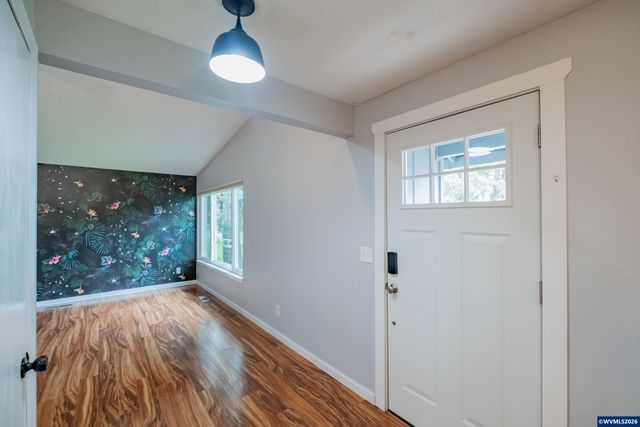 317 Vincent St, Philomath, OR 97370