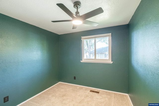 317 Vincent St, Philomath, OR 97370