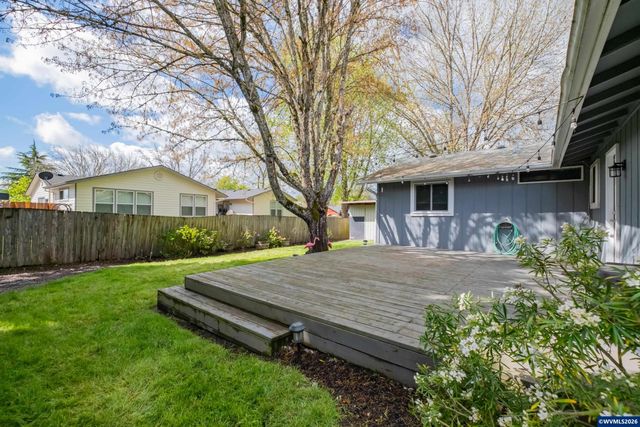 317 Vincent St, Philomath, OR 97370
