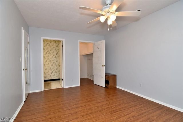 2854 Pease Drive, Rocky River, OH 44116