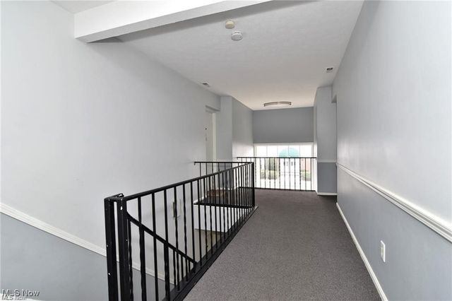 2854 Pease Drive, Rocky River, OH 44116