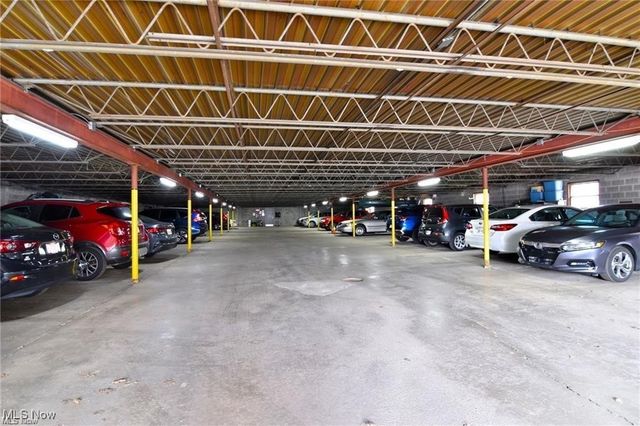 2854 Pease Drive, Rocky River, OH 44116