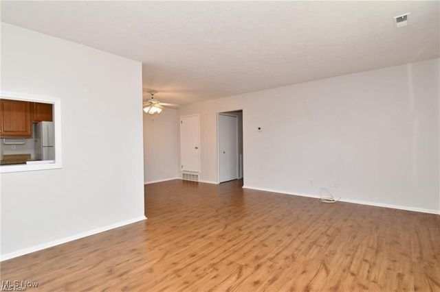 2854 Pease Drive, Rocky River, OH 44116