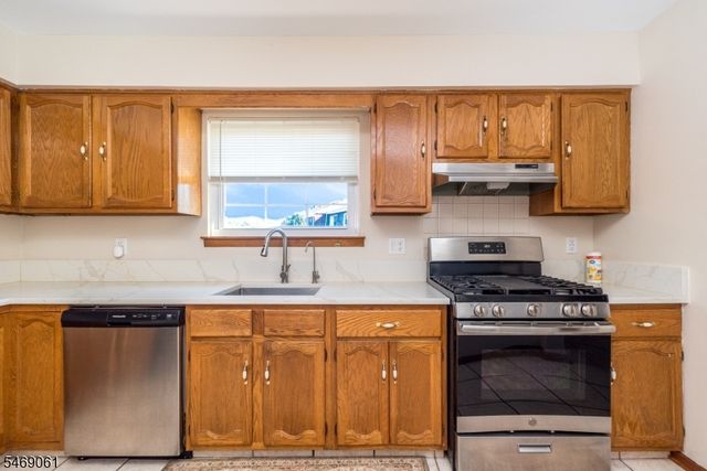 3504 Wellington Ct, Hillsborough Twp., NJ 08844