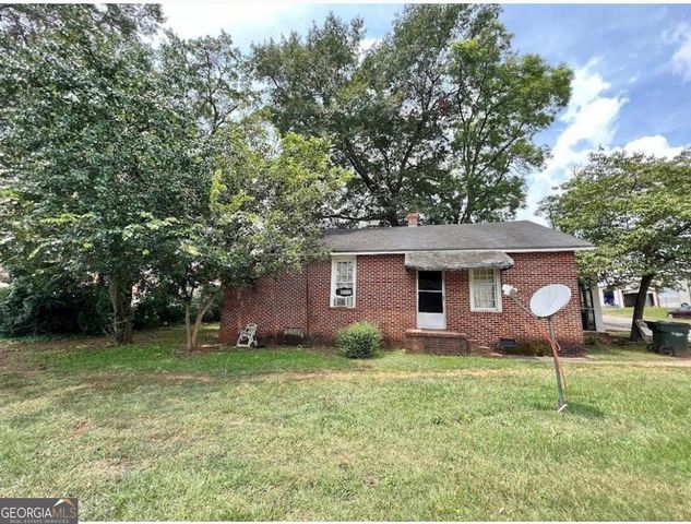 304 Cotton Avenue, Thomaston, GA 30286