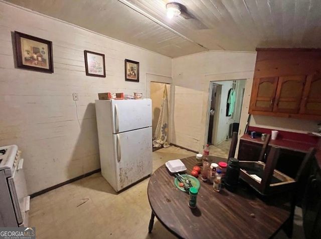 304 Cotton Avenue, Thomaston, GA 30286