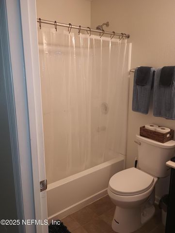 1346 BISCAYNE GROVE Lane, Jacksonville, FL 32218