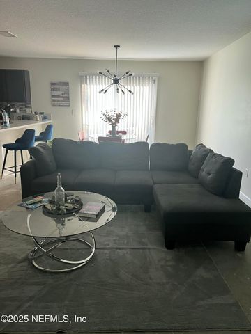 1346 BISCAYNE GROVE Lane, Jacksonville, FL 32218