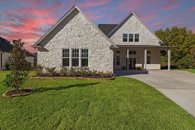 83 Bent Tree Lane, Montgomery, TX 77356