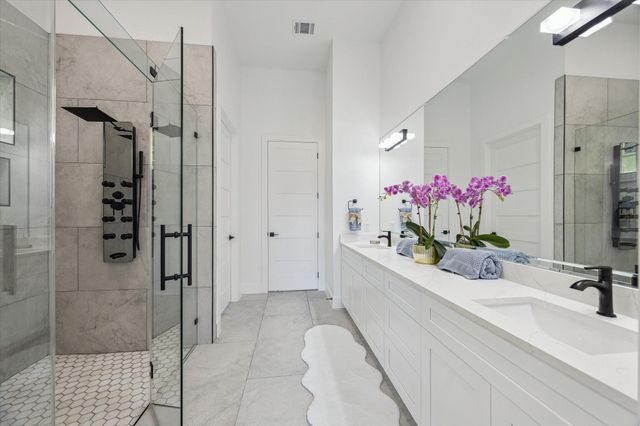 83 Bent Tree Lane, Montgomery, TX 77356