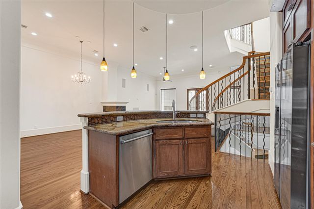 707 Reinicke Street, Houston, TX 77007
