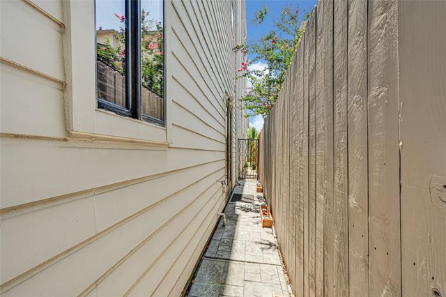 707 Reinicke Street, Houston, TX 77007