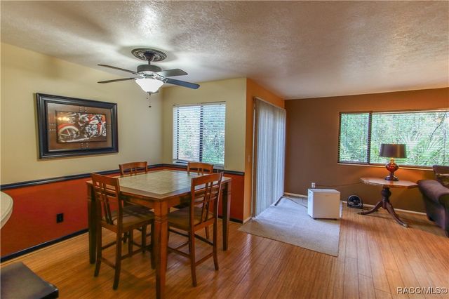 7 Moser Court N, Homosassa, FL 34446