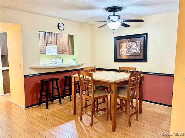 7 Moser Court N, Homosassa, FL 34446