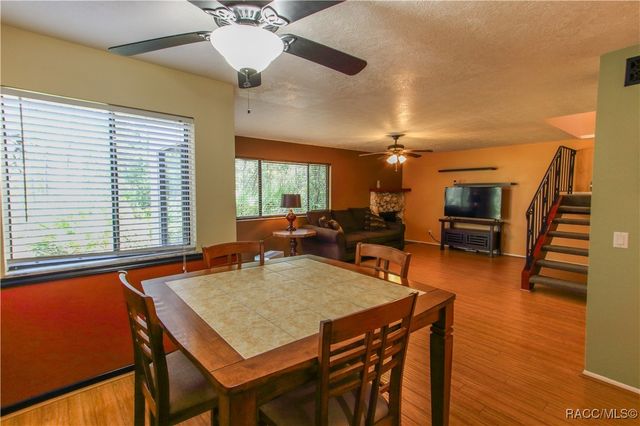 7 Moser Court N, Homosassa, FL 34446